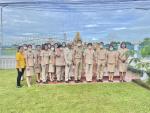 เคารพธงชาติ สวดมนต์ และไหว้ศาลพระภูมิ ศาลตายาย...